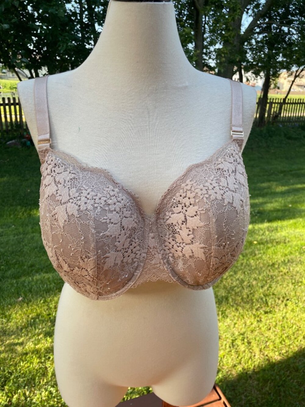 ThirdLove Lace Underwire Bra 42E Recycled Nylon & Spandex Beige Women